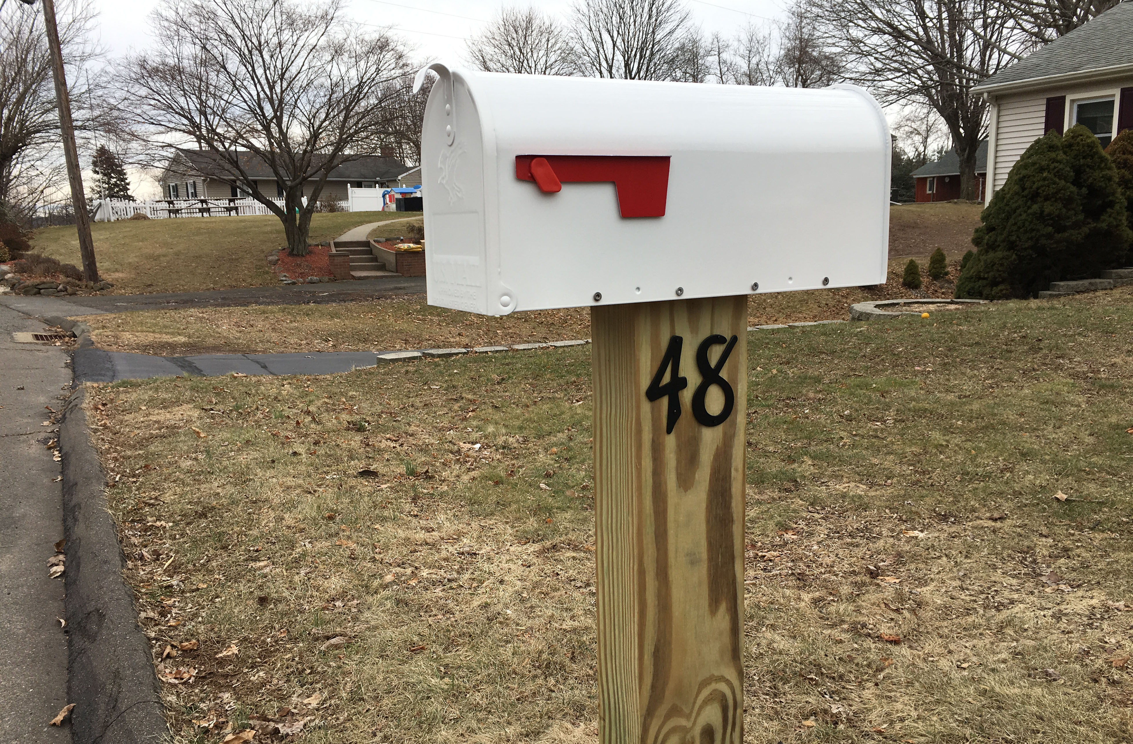 White Mailbox Installation Option on Post